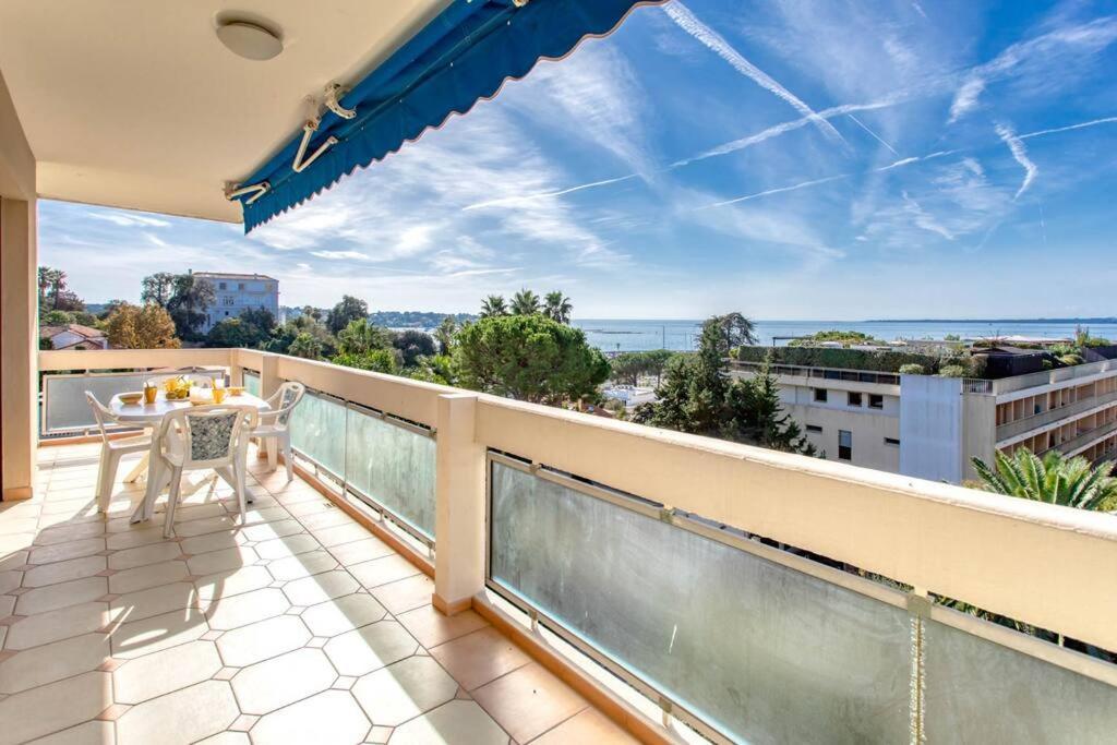Апартаменты A6- 2 Bdr Incredible Sea View - Ac, Garage & Terrace Антиб Экстерьер фото